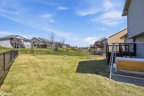 63 Colchester Drive Iowa City IA 52245