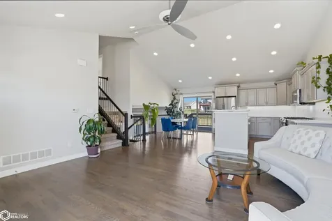 63 Colchester Drive Iowa City IA 52245