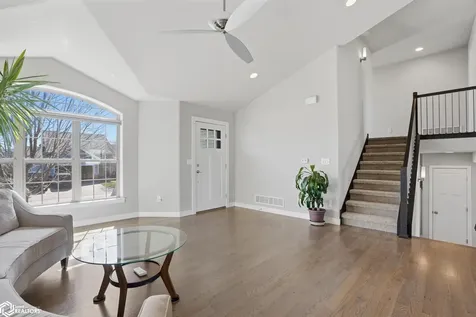 63 Colchester Drive Iowa City IA 52245
