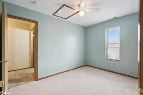 503 Harrison Avenue Grinnell IA 50112