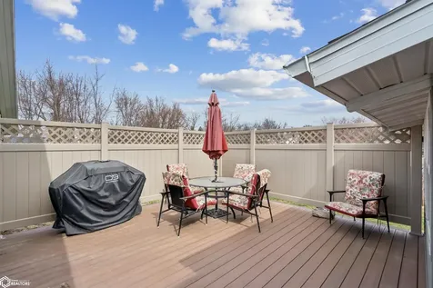 503 Harrison Avenue Grinnell IA 50112