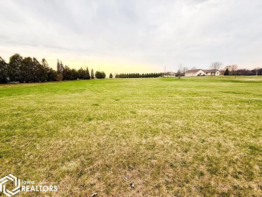 15048 Vista View Burlington IA 52601
