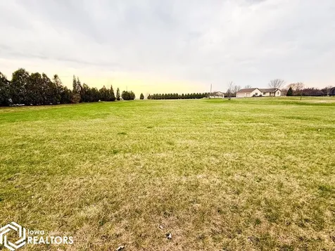 15048 Vista View Burlington IA 52601