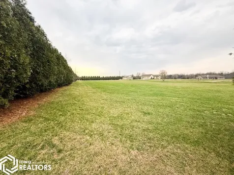 15048 Vista View Burlington IA 52601
