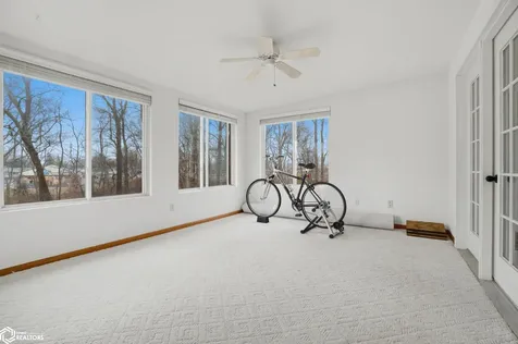 1404 Orchard Meadow Drive Burlington IA 52601