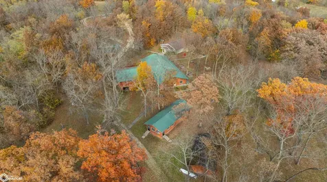 439 Delta Avenue Mechanicsville IA 52306