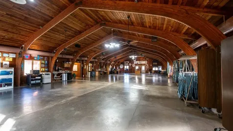 439 Delta Avenue Mechanicsville IA 52306