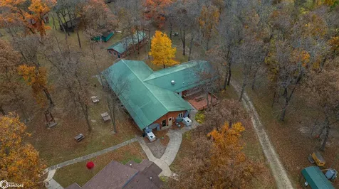 439 Delta Avenue Mechanicsville IA 52306