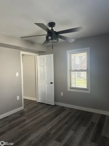 1316 Siloam Iowa Falls IA 50126