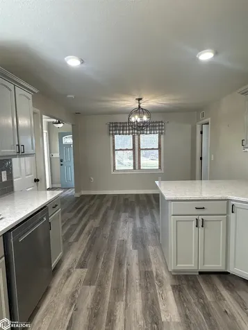 1316 Siloam Iowa Falls IA 50126