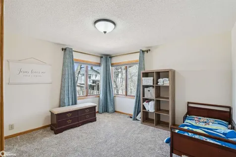 120 Lakeview Drive Montezuma IA 50171