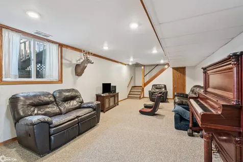 120 Lakeview Drive Montezuma IA 50171