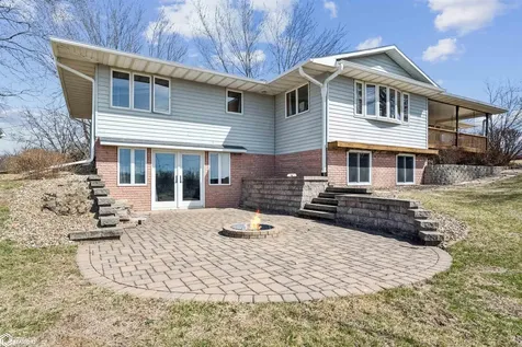 120 Lakeview Drive Montezuma IA 50171