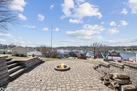 120 Lakeview Drive Montezuma IA 50171