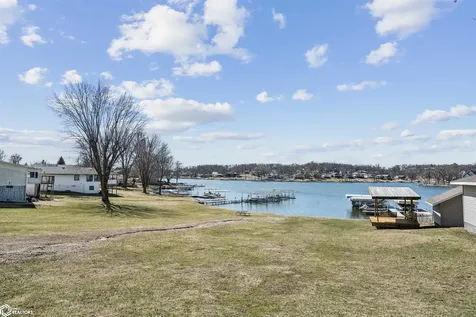 120 Lakeview Drive Montezuma IA 50171