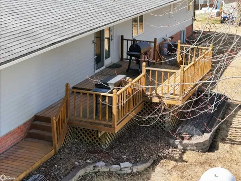 120 Lakeview Drive Montezuma IA 50171