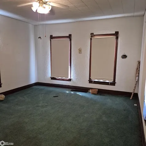 703 Center Ottumwa IA 52501