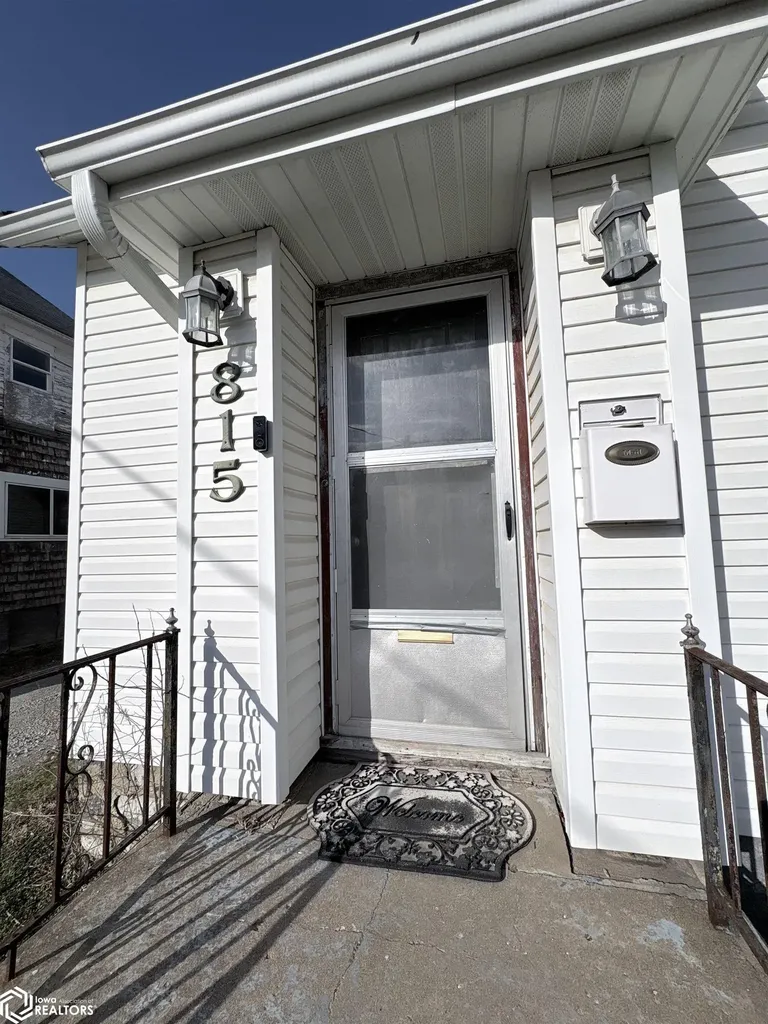 815 W 4th Street Ottumwa IA 52501