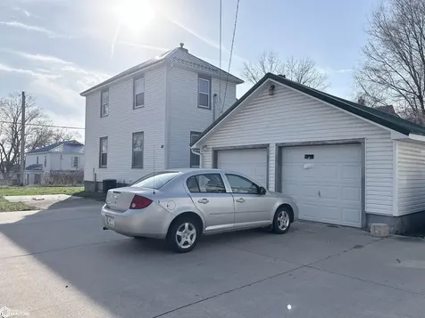 815 W 4th Street Ottumwa IA 52501
