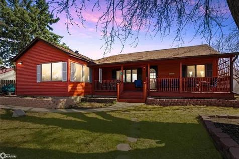 2745 Pickering Drive Marshalltown IA 50158