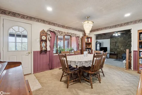 2745 Pickering Drive Marshalltown IA 50158