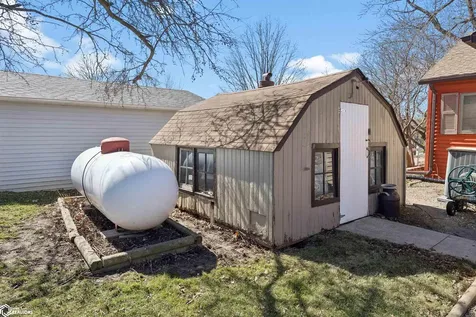 2745 Pickering Drive Marshalltown IA 50158