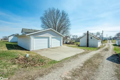 508 Williams Street Brooklyn IA 52211