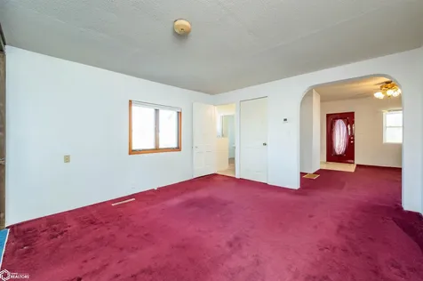 508 Williams Street Brooklyn IA 52211