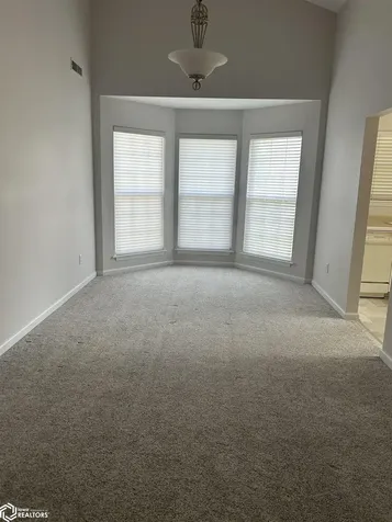 1404 Orchard Meadow Drive Burlington IA 52601