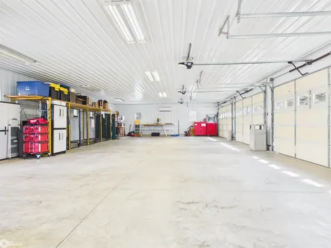 2461 Carbide Lane Keokuk IA 52632