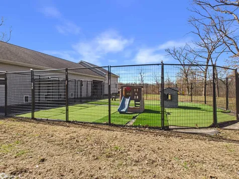 2461 Carbide Lane Keokuk IA 52632