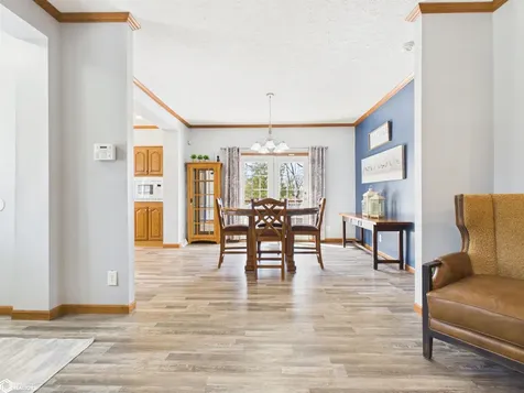 2461 Carbide Lane Keokuk IA 52632