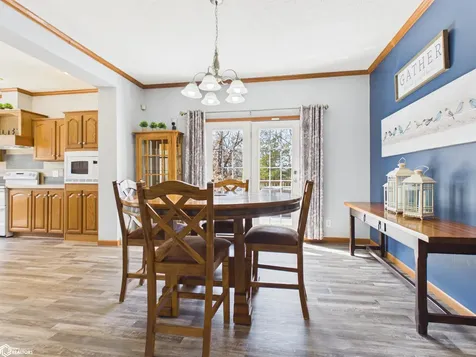 2461 Carbide Lane Keokuk IA 52632