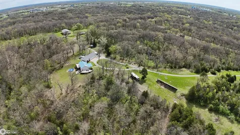 2461 Carbide Lane Keokuk IA 52632