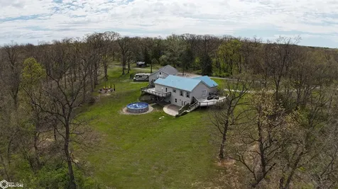 2461 Carbide Lane Keokuk IA 52632