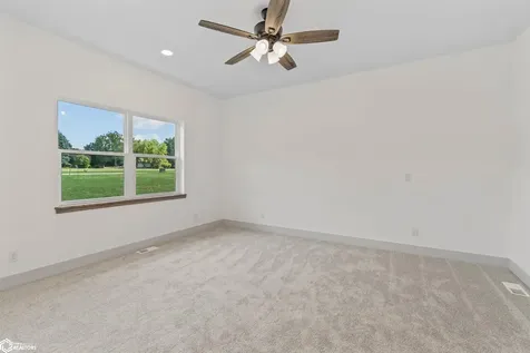 2320 Heritage Lane Iowa Falls IA 50126