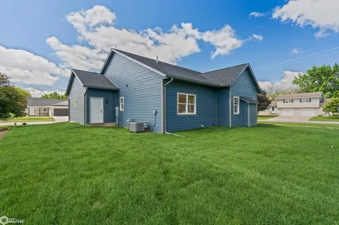 2320 Heritage Lane Iowa Falls IA 50126