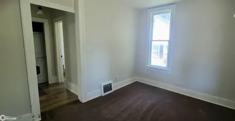 302 K Avenue Oskaloosa IA 52577