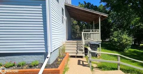 302 K Avenue Oskaloosa IA 52577