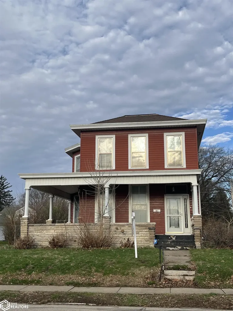 901 Summer Street Burlington IA 52601