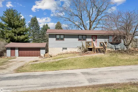 203 E Ogden Street Montezuma IA 50171