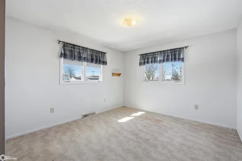 203 E Ogden Street Montezuma IA 50171