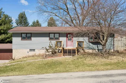 203 E Ogden Street Montezuma IA 50171