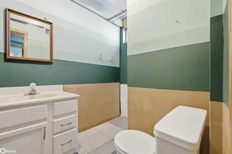 203 E Ogden Street Montezuma IA 50171