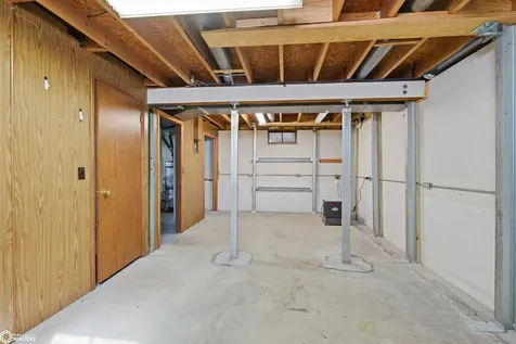 203 E Ogden Street Montezuma IA 50171