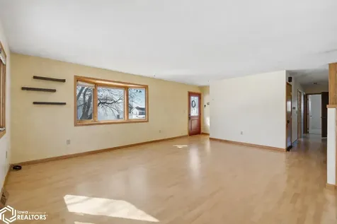 203 E Ogden Street Montezuma IA 50171