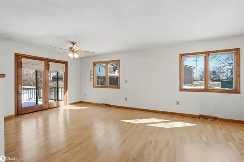 203 E Ogden Street Montezuma IA 50171
