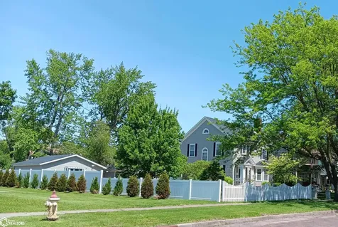 121 Vogel Avenue Ottumwa IA 52501