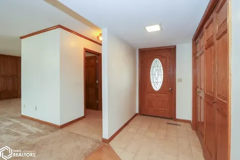 201 N Chestnut Winfield IA 52659