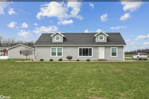 2825 New London Road New London IA 52645